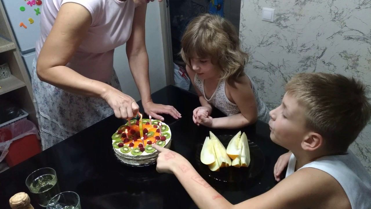 День рождения Марины смотреть онлайн