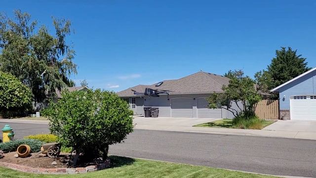 Problem shutting down sjrc F11 4k pro drone after landing смотреть онлайн