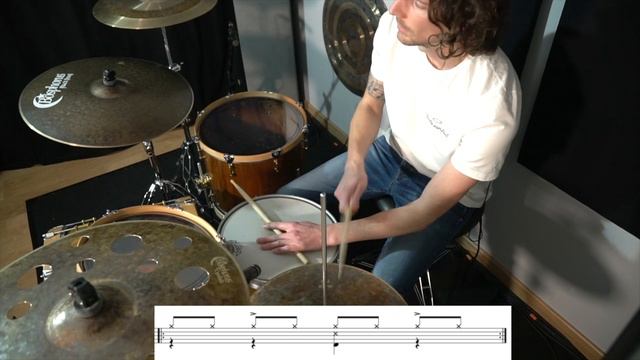 Les bases du Reggae + Tuto pour jouer "Exodus" de Bob Marley - Cours de batterie - A Vos Baguettes смотреть онлайн