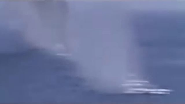 Russian Navy warship vs somali pirates. Gulf of Aden. смотреть онлайн