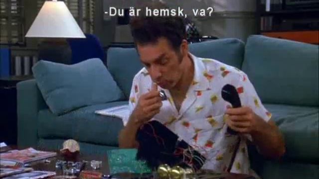 Kramer in Jerry's apartment [Seinfeld - The Bookstore] смотреть онлайн