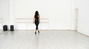 Искусство дефиле и фотопозинга. Урок 8.