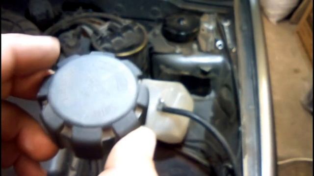 Замена расширительного бачка на ВАЗ 2108 - 2115 смотреть онлайн