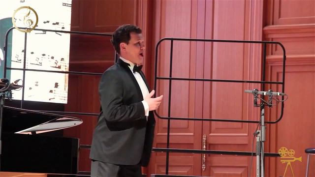 Robert Schumann. Widmung. Soloist ILYA KUZMIN. смотреть онлайн