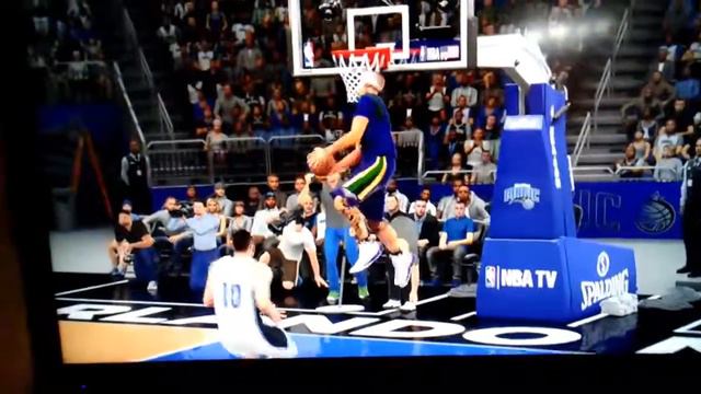 Who put crack in his coffee смотреть онлайн