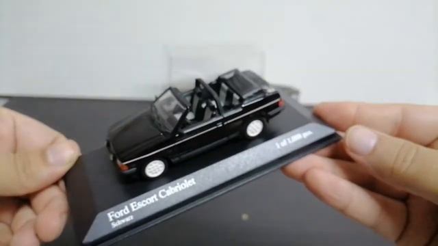 1:43 Minichamps - Ford Escort Cabriolet - Unboxing