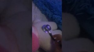 Утя опять заболела ? укол в попу