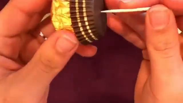 DIY VALENTINES DAY FERRERO ROCHER BOUQUET! смотреть онлайн