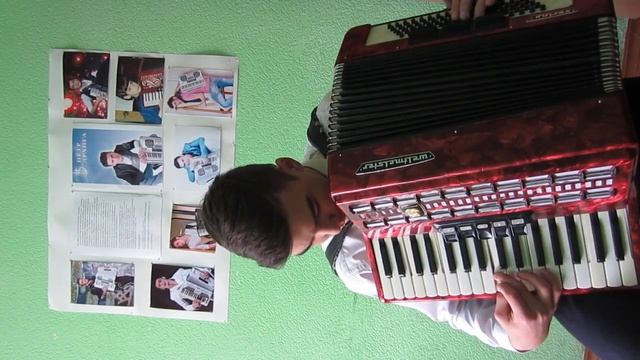 Якупов Амир Л.Моцарт Менуэт смотреть онлайн