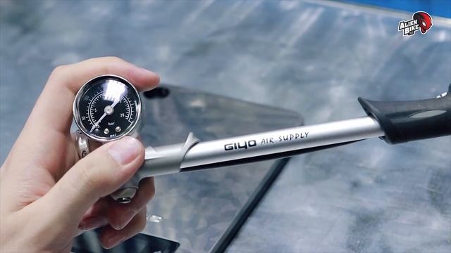 Насос высокого давления Giyo GS-02D | Для вилок и амортизаторов смотреть онлайн