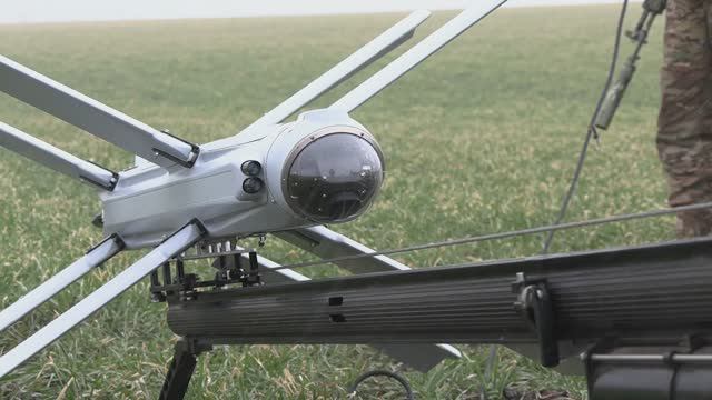 Барражирующие боеприпасы «Ланцет» уничтожают любую технику западного производства смотреть онлайн