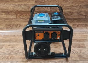 Бензогенератор CARVER PPG-3900А  BUILDER  2,8-3 кВт