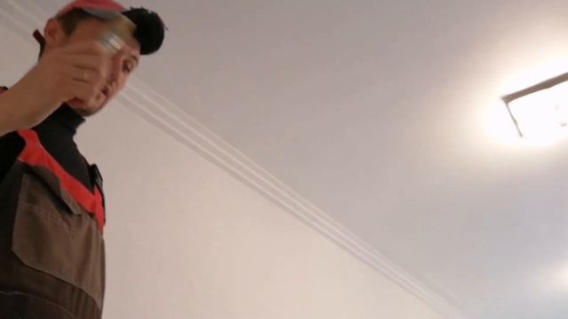 Что делать если расклеились стыки обоев? смотреть онлайн