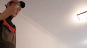 Что делать если расклеились стыки обоев?