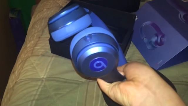 BEATS SOLO 2 UNBOXING!!! (SAPPHIRE BLUE) смотреть онлайн