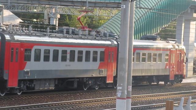 Электропоезд ЭП3Д-0043 с сообщением на Аткарск г. Саратов смотреть онлайн
