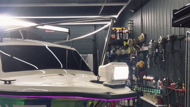 Тюнинг и дооснащение доп электрооборудования катера GRIZZLY 520 HT смотреть онлайн