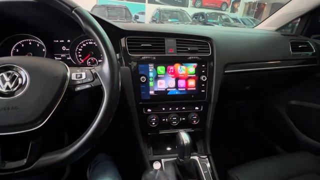 VW Golf TSi 2015 - Central original MIB2 ? 8'' de vidro+ Câmera no logo ? + Carregador por indução смотреть онлайн