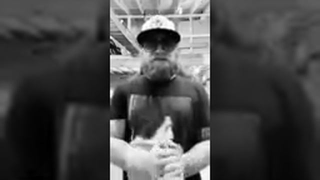 3 Gulp Slam in Honor of Mike Helmer! #HonestTravs смотреть онлайн