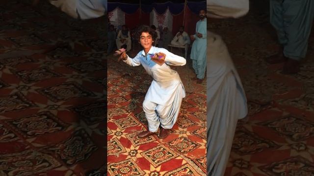 #shortsviral #dance #folkdance #sarakiculture #duet #saraiki #song смотреть онлайн