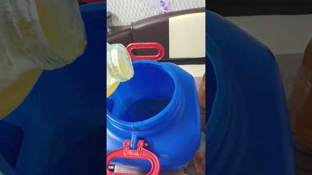 Мёд Башкирский едет в СПБ смотреть онлайн