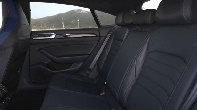 2023 Mercedes-CLA Shooting Brake vs 2023 VW Arteon Shooting Brake смотреть онлайн