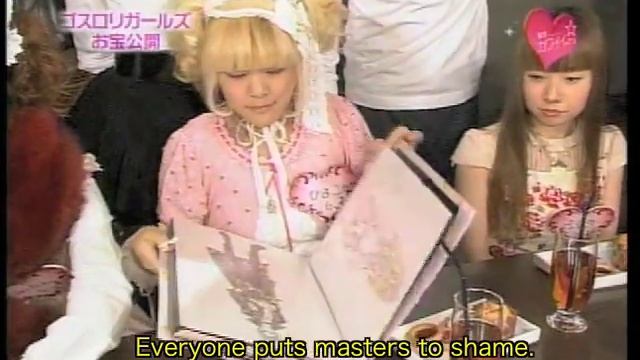 Lifestyle of goth-loli girls & Mana Sama interview смотреть онлайн