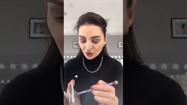 Дневной макияж для себя (на самых элементарных 2-3 цветах) смотреть онлайн