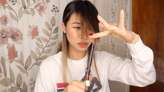 How to Cut Long Curtain Bangs | Style Face Framing Bangs | Step-by-Step Tutorial смотреть онлайн