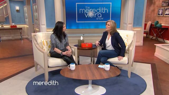 Stacy London On Ageism and Weight Criticism In The Fashion Industry | The Meredith Vieira Show смотреть онлайн