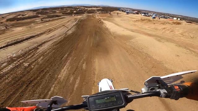 Electric Dirtbike Destroys 4 Strokes In Motocross Race!