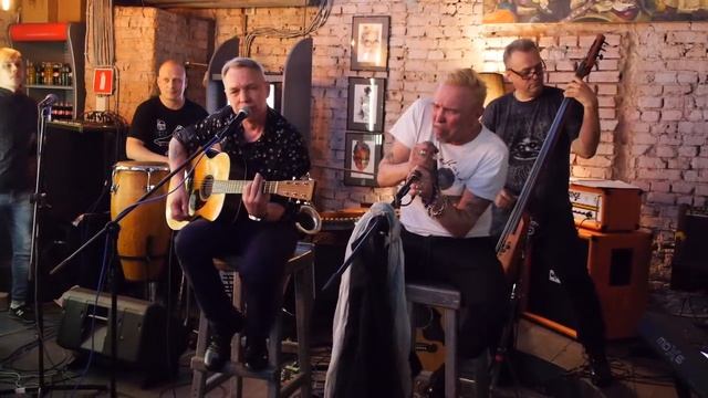 Гарик Сукачёв, Александр Ф. Скляр и др. - "Гагара с черным пером" смотреть онлайн