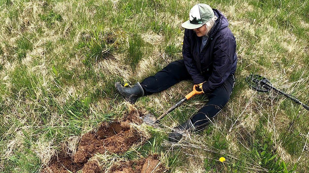 Потрясающий Коп Металлолома / Пышные Горячие Плюшки из Земли