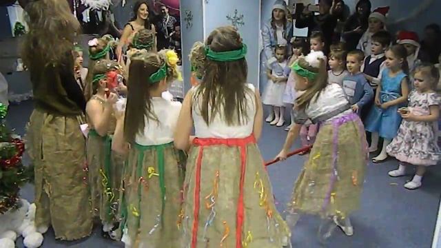 2016.12.29 Новый год на Полоцкой: Бабки Ёжки смотреть онлайн