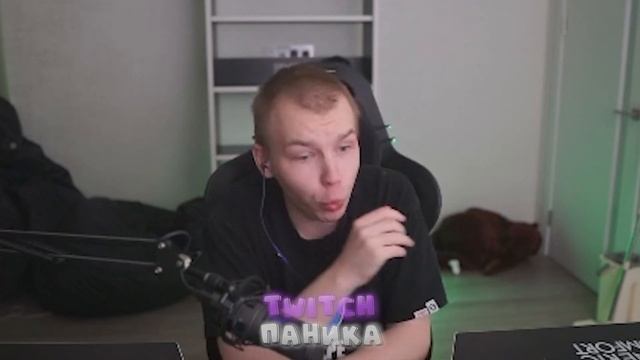 РАССКАЗАЛ ПОЧЕМУ НИКОГДА НЕ СМОЖЕТ ПОХУДЕТЬ... #strogo #строго #twitchпаника #твич #стрим смотреть онлайн