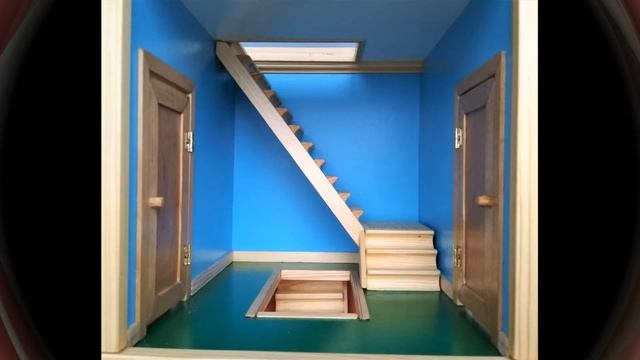 Кукольный дом из дерева с мебелью. Слайд-шоу. смотреть онлайн