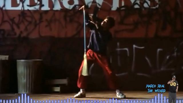 Boogaloo Shrimp - Michael Chambers -Turbo Popping with the broom - Tour de France - Kraftwerk смотреть онлайн