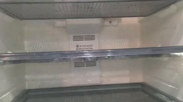 Холодильник GENERAL ELECTRIC TNG34TPX