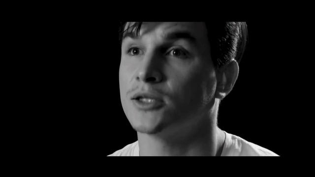 Театральное ревю с элементами документального кино «Портфолио» с участием Дарьи Мороз смотреть онлайн