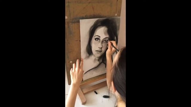 Мария Демченко рисует портрет! смотреть онлайн