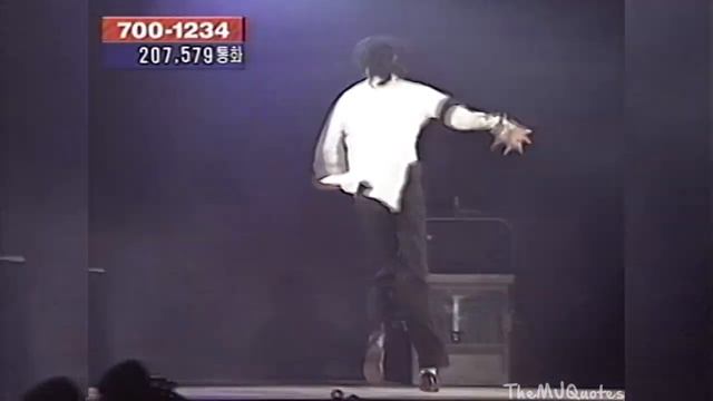 Michael Jackson & Friends - TWYMMF/Scream/BoW/Billie Jean - Seoul 1999 - Enhanced HD смотреть онлайн