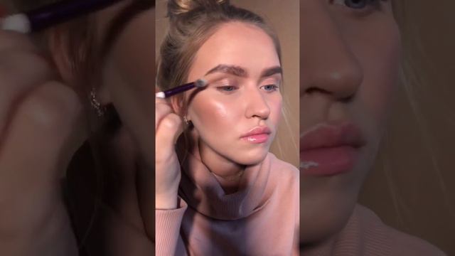 Вечерний макияж со стрелкой смотреть онлайн