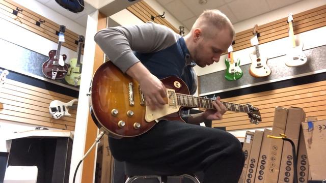2021 Gibson Les Paul Standard 60’s through an Orange AD30 Combo смотреть онлайн