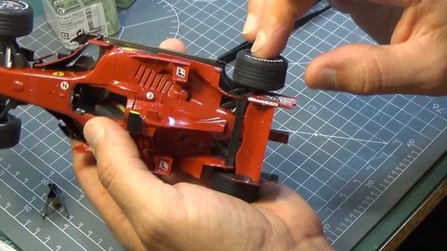 Scale model car / Ferrari F 2007 / REVELL 1:24 / Final Part Vidéo build step by step. смотреть онлайн