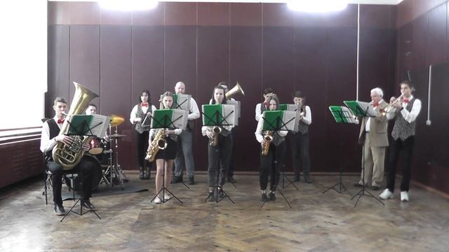 Эстрадный анс. "Консонанс". "Hit the Road Jack" на музыку Percy Mayfield, аранжировка Петренко В.В. смотреть онлайн