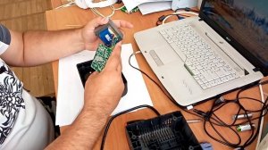 Стабилизатор напряжения Defender AVR Typhoon 600 200 Вт разбор и диагностика