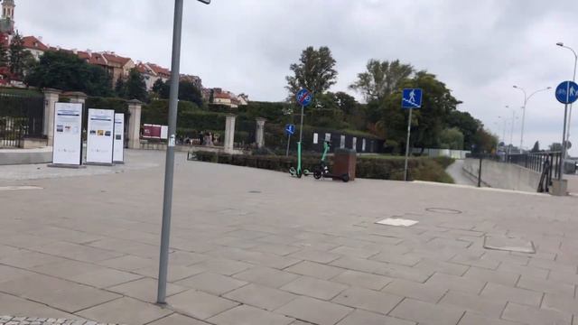VLOG/ВЛОГ: Я В ВАРШАВЕ. Про карантин в Польше, хожу по делам и гуляю погороду/Польша смотреть онлайн