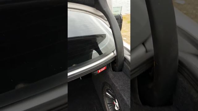 Музыка в Мерседес W208