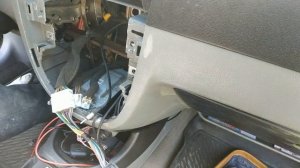 2 DIN Pioneer MVH-AV180 Как правильно установить магнитолу в Шевроле Лачети