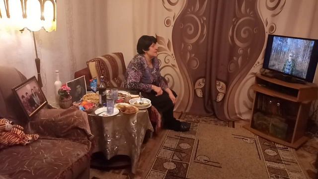 Комментарии к фильму "Он".Часть 2. смотреть онлайн